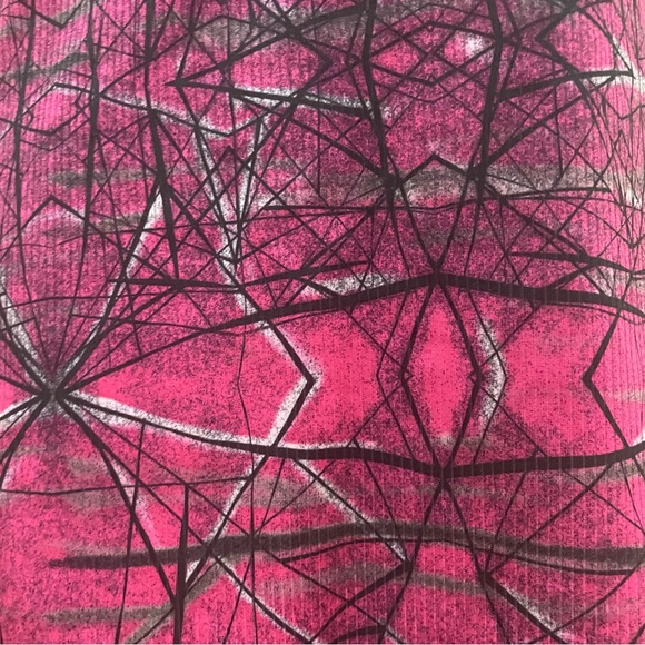 Nike DriFit pink patterned athletic racerback tank top / M / Excellent condition - Picture 10 of 13